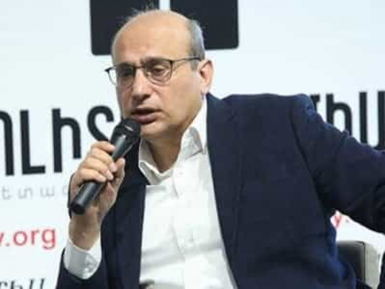 Политолог армянин. Политолог армении. Политологи россии с армянскими фамилиями. Политологи россии с армянскими фамилиями. Армянский политолог политтехнолог.